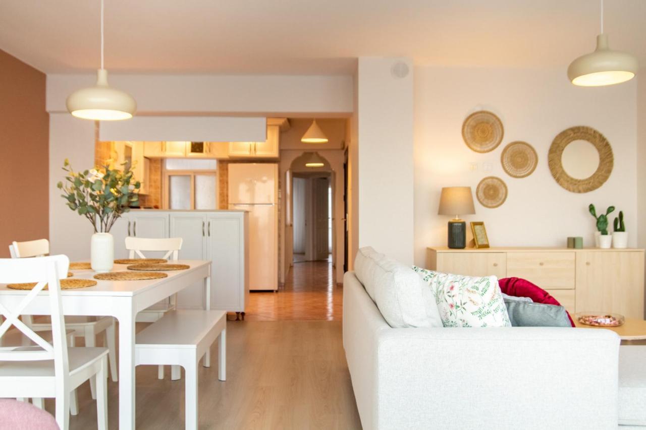 Apartmán Flat With Sea View Near Karsiyaka Coast İzmir Exteriér fotografie